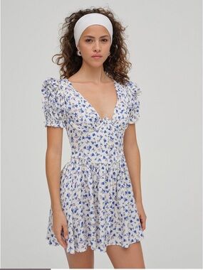 NWT For Love & Lemons Paulina Puff-Sleeve Mini Dress in Blue Floral, Size Small.